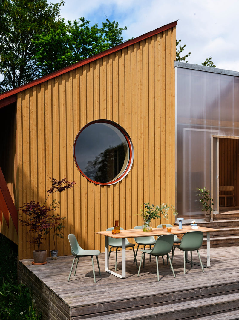 70/70 Outdoor Table - Muuto Tables - Sapele Mahogany/Anthracite Black - HORNE