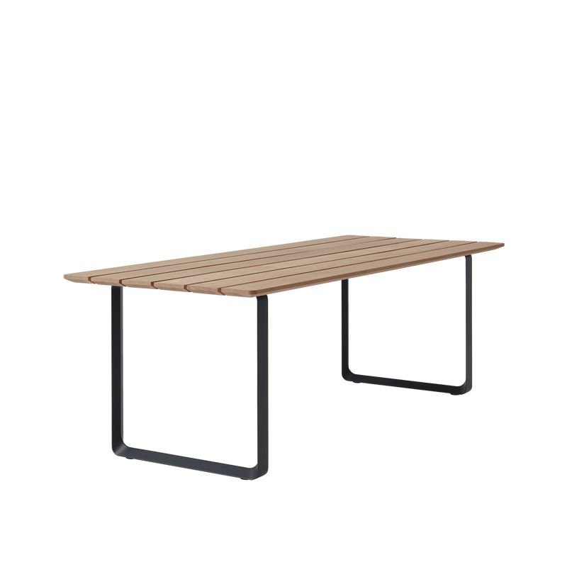 70/70 Outdoor Table - Muuto Tables - Sapele Mahogany/Anthracite Black - HORNE