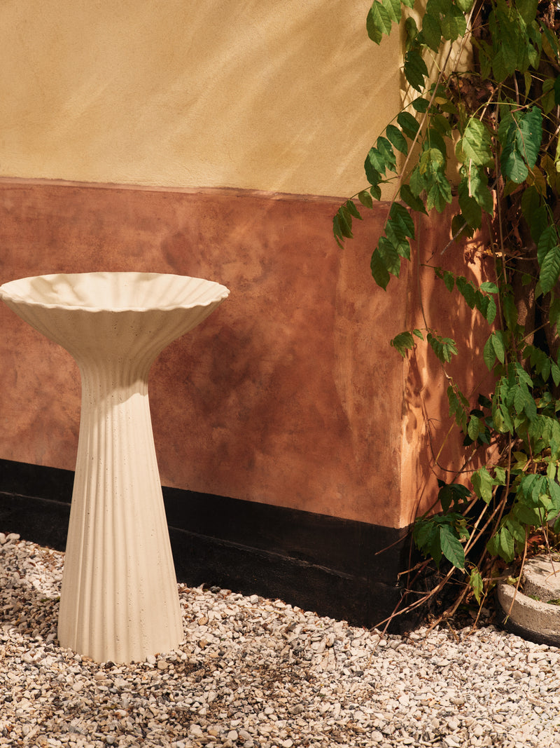Fountain Pedestal Bowl