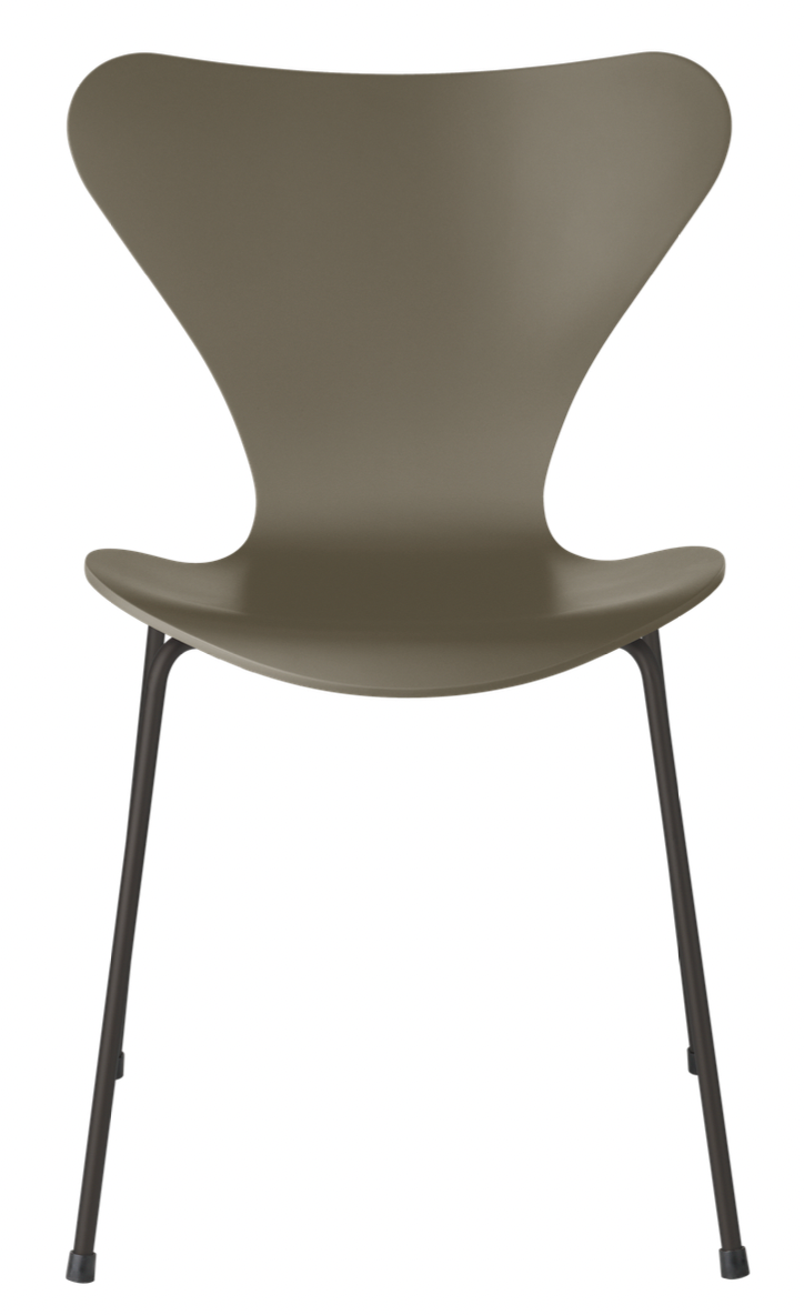 Series 7 Chair - Lacquered - Fritz Hansen - Chairs - Black - Chromed Steel - HORNE
