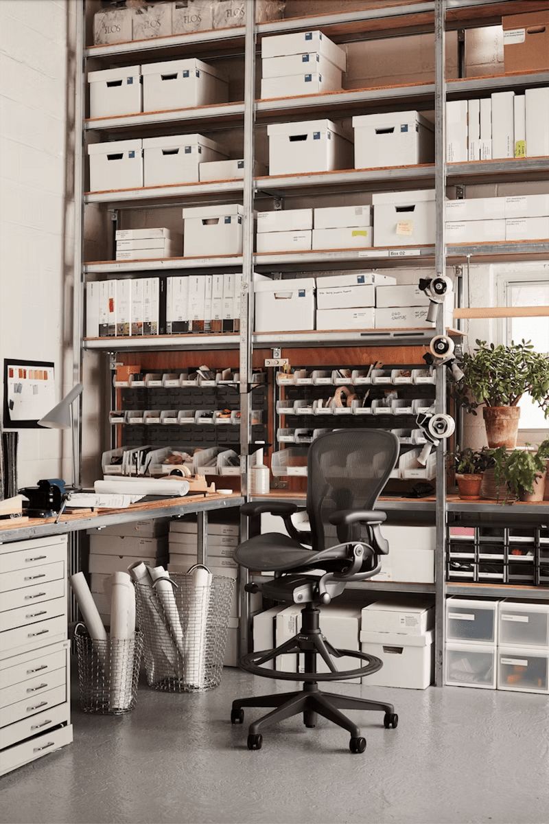 Aeron™  Stool - Bar Height