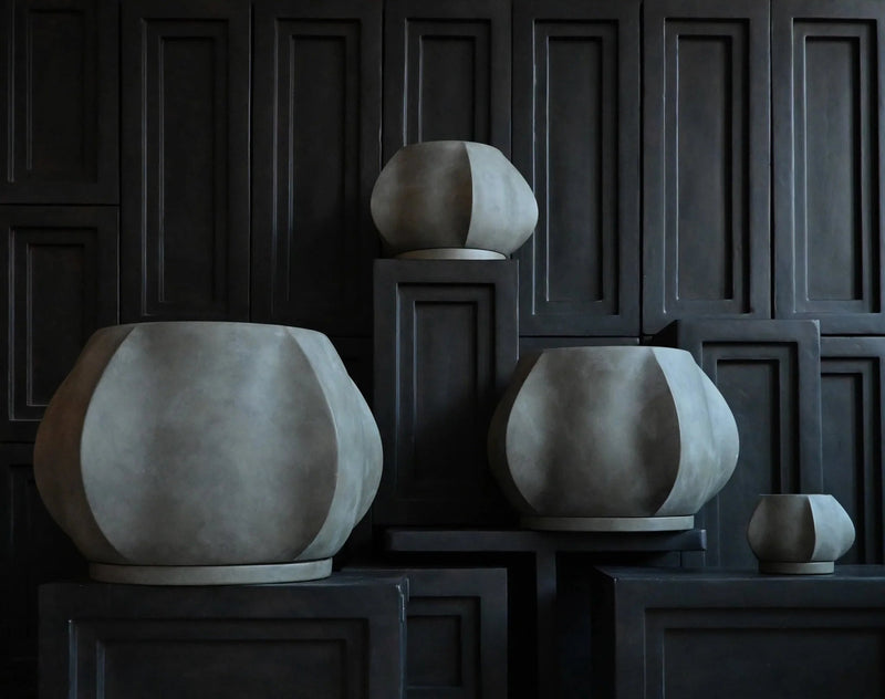 Arket Plant Pot - 101 Copenhagen Vases - Petit - Dark Grey - HORNE