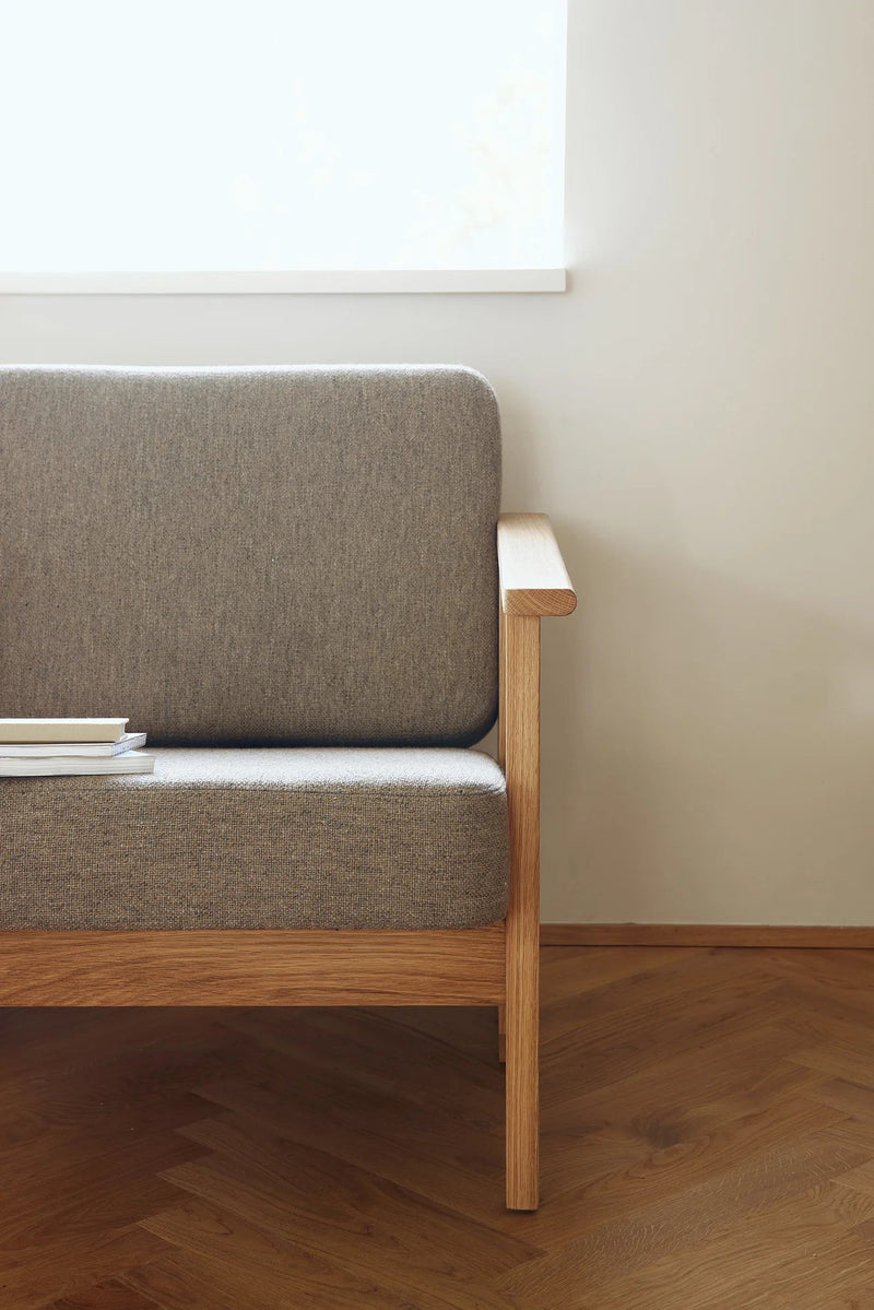 Block Lounge Chair - Form & Refine Chairs - Hallingdal 65 - Oak - HORNE