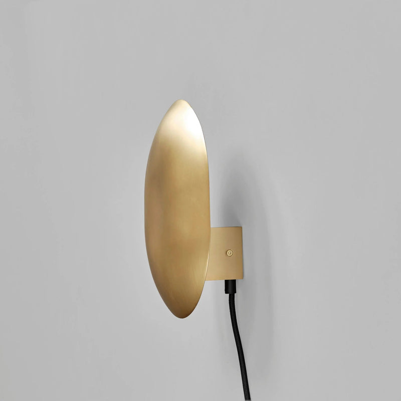 Clam Wall Lamp - 101 Copenhagen Lighting - Bronze - HORNE