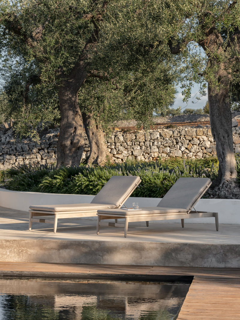 David Sunlounger - Vincent Sheppard Outdoor Furniture - Aged teak/Greige rope - Savane Coconut - HORNE