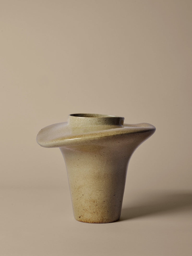 Evio Vase - H35 - Ferm Living Vases - Burnt Umber - HORNE