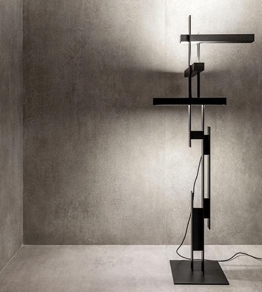 Las Floor Lamp - Oluce - Floor Lamps - Black - HORNE