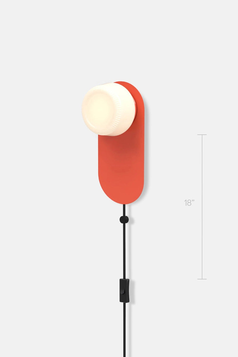 Pastille 1 Wayfind Corded - Ribbed - RBW Lighting - Matte White - 2700K (warm white) - Corded Plug - in (Back) / 120V Input - HORNE