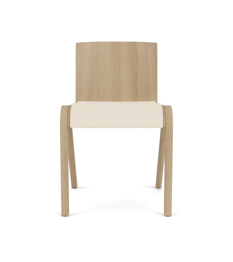 Ready Dining Chair - Upholstered Seat - Audo Copenhagen - Chairs - Natural Oak - Boucle 02 - HORNE