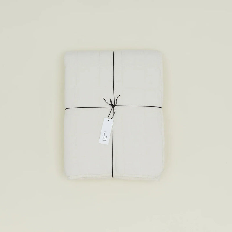 Simple Linen Quilt - Hawkins New York Bedding + Pillows - White - Queen - HORNE