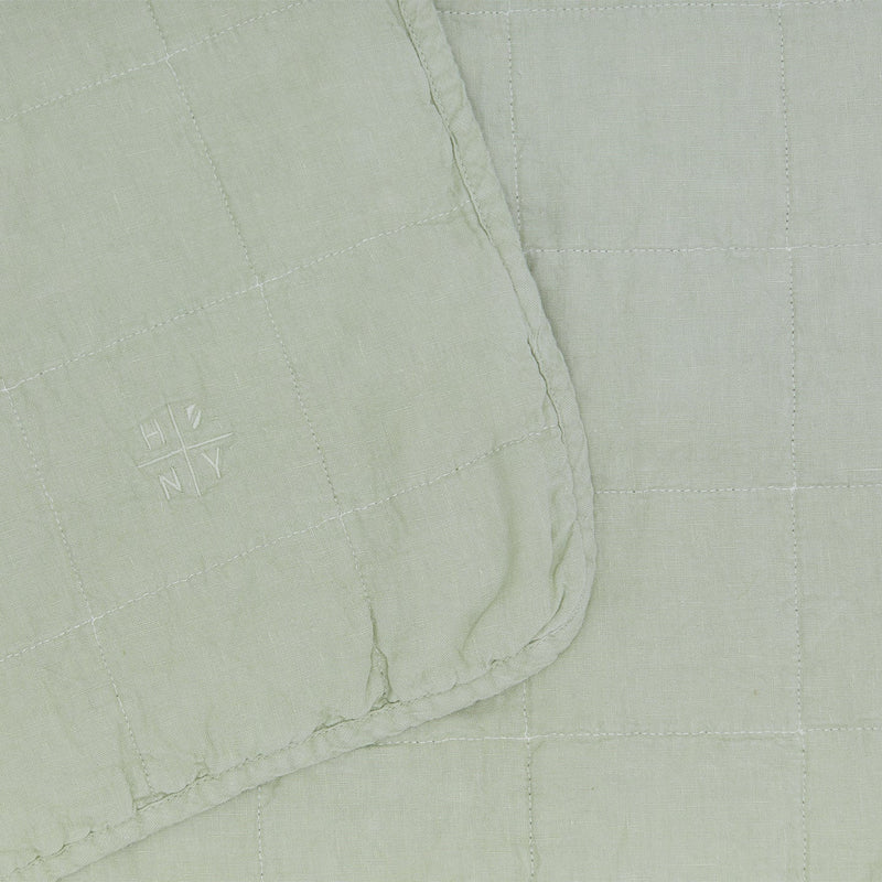 Simple Linen Quilt - Hawkins New York Bedding + Pillows - White - Queen - HORNE