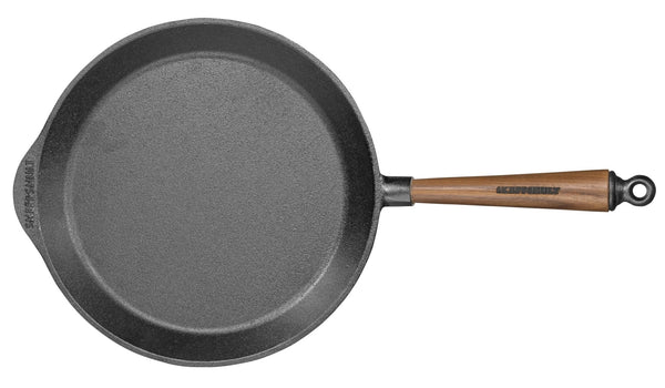 Skillet with Walnut Handle - 11" - SKEPPSHULT - Cookware - HORNE
