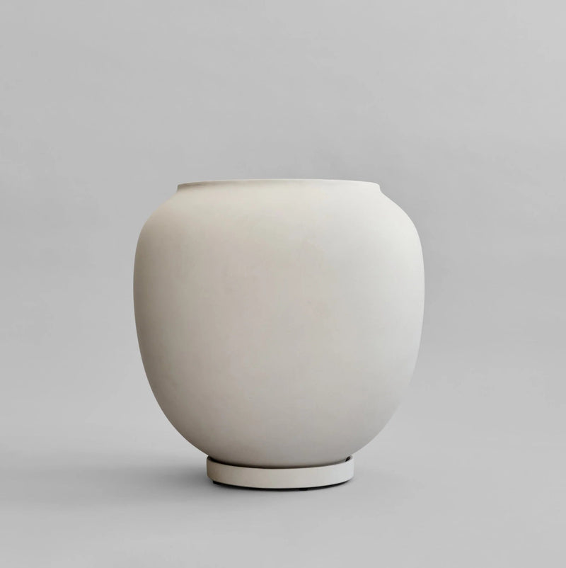 Sunao Plant Pot - 101 Copenhagen Vases - Birch - HORNE