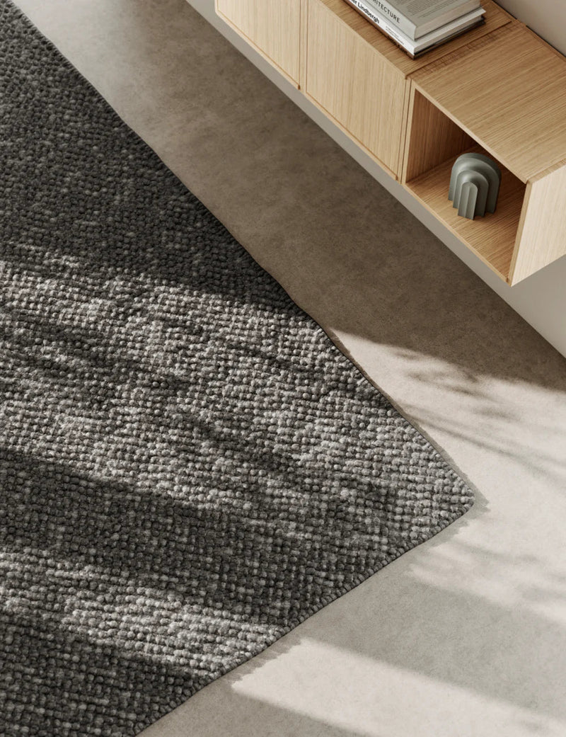 Tact Rug - 90 X 140 - Woud Rugs - Anthracite grey - HORNE