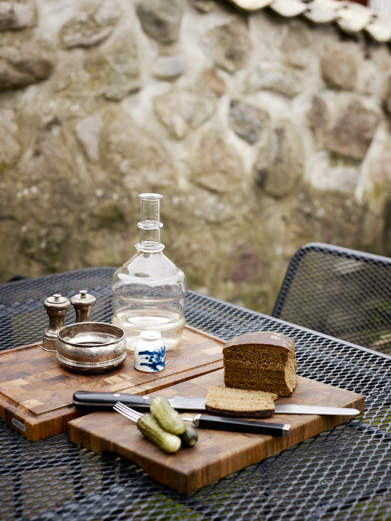 Dania Cutting Board 15.7