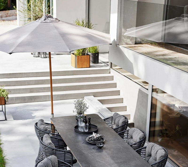 Classic Parasol With Pulley System - Cane Line - Outdoor Furniture - Low - HORNE