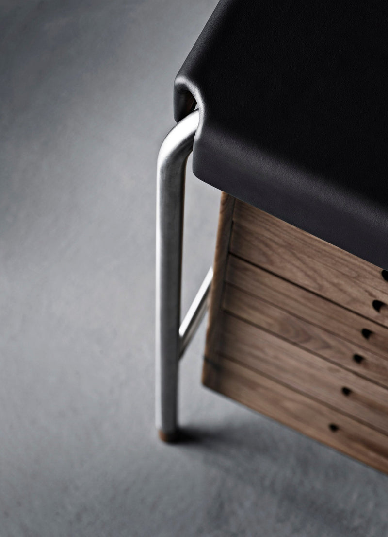 Modern, leather desk with drawers and a steel frame by Carl Hansen & Son