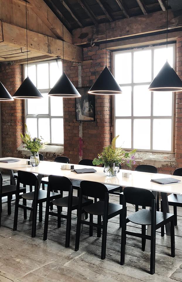 Annular Pendant - Woud - Pendants - Black - HORNE