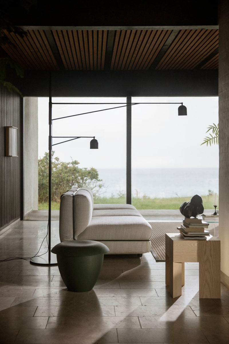 Awkward Light Floor Lamp - Karakter - Floor Lamps - HORNE