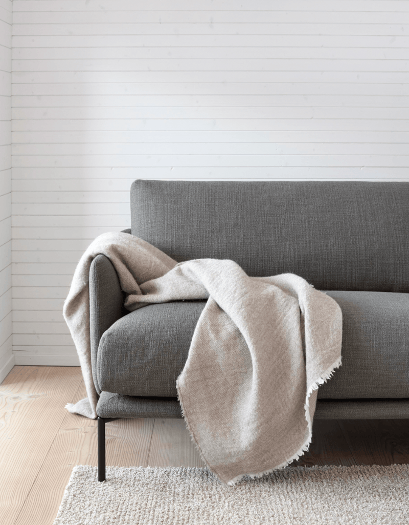 Baron 237 Sofa - Adea - Sofas - Kvadrat Harald 3 - 0212 - Black - HORNE