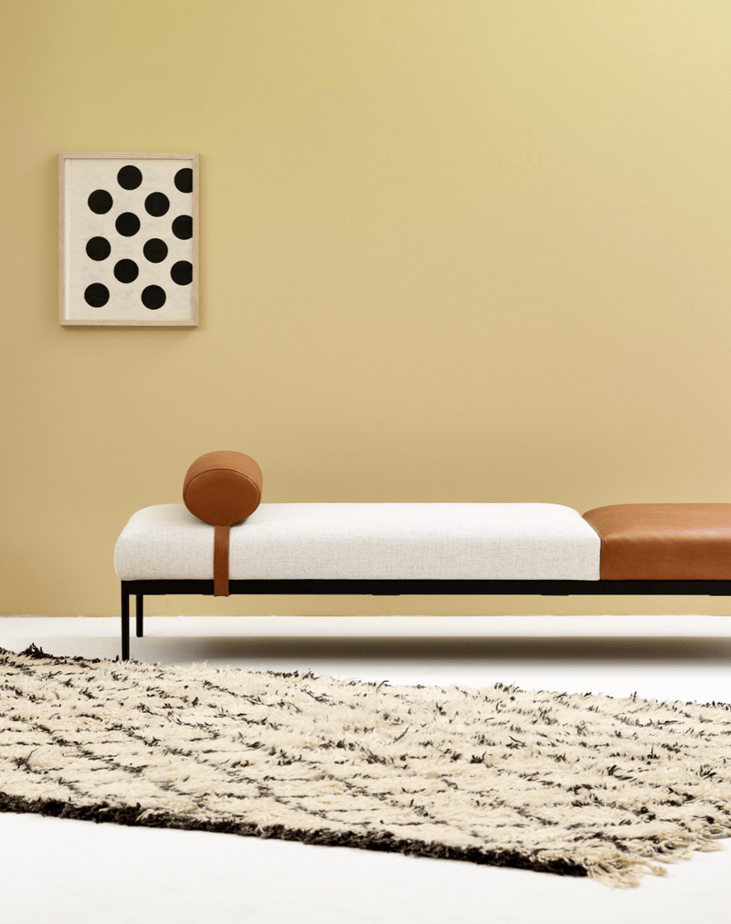 Bon Daybed - Adea - Daybeds - Kvadrat Harald 3 - 0212 - Adea Nubuck 090 - Black - HORNE