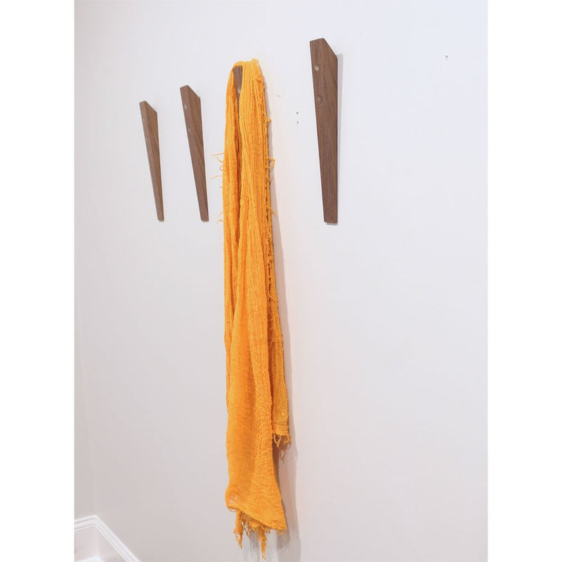 Book Hook - Tronk - Bath - HORNE