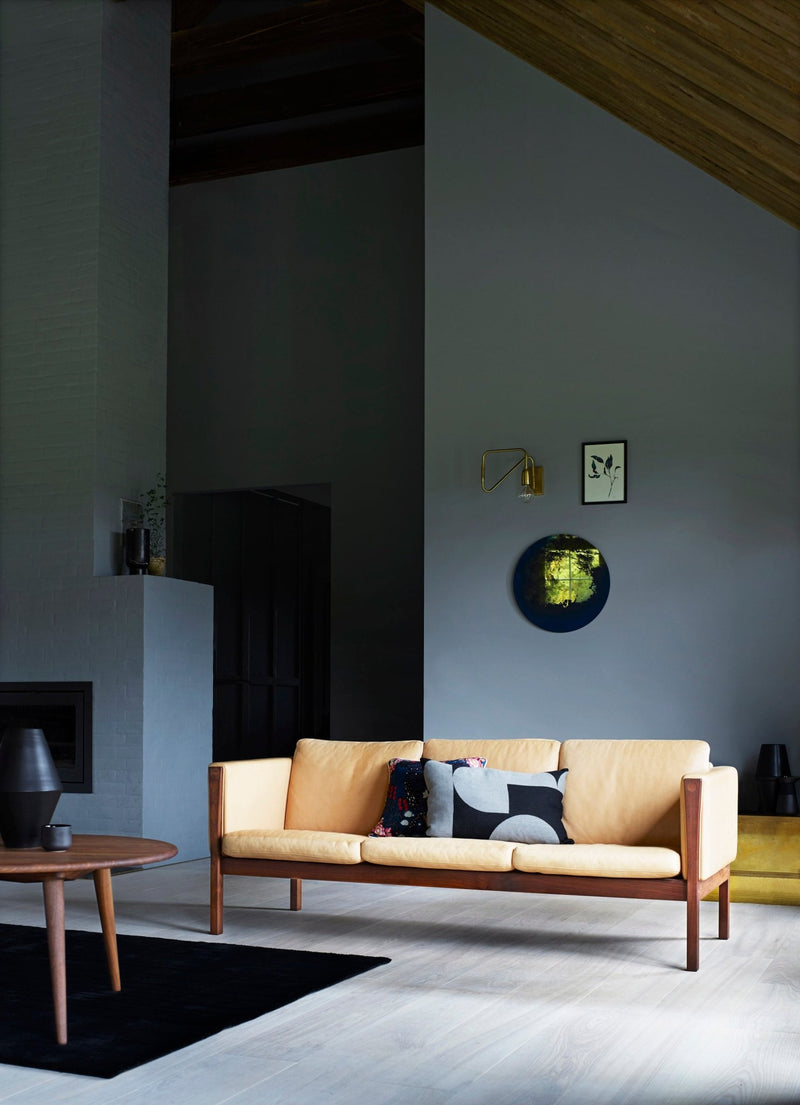 Small, round oak wood coffee table by Carl Hansen & Son