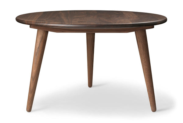 CH008 Coffee Table - Carl Hansen & Son - Tables + Desks - Soaped Oak - 17.3" - 30.7" - HORNE