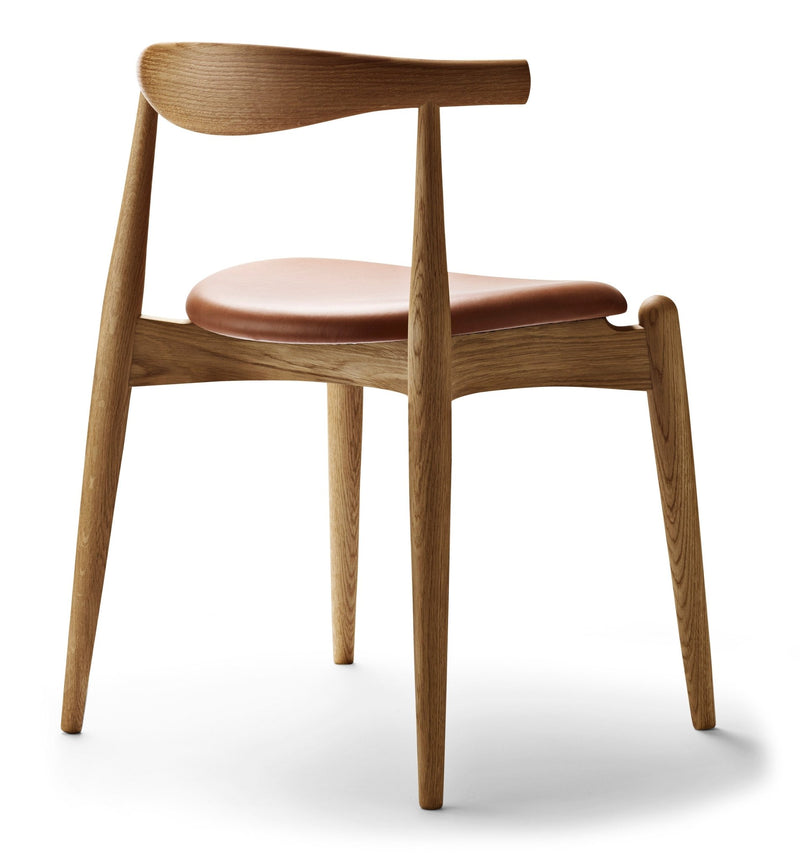 CH20 Elbow Chair - Carl Hansen & Son - Chairs - Soaped Beech - Fabric - Gabriel Mood - 04104 - HORNE