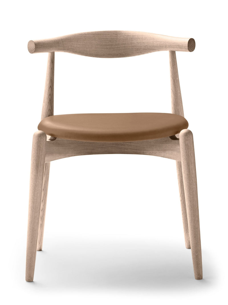 CH20 Elbow Chair - Carl Hansen & Son - Chairs - Soaped Beech - Fabric - Gabriel Mood - 04104 - HORNE