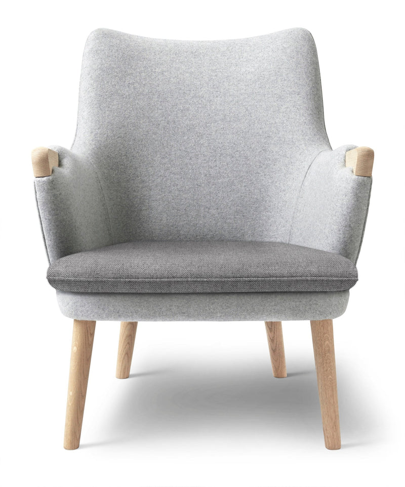 CH71 Lounge Chair - Carl Hansen & Son - Chairs - White Oiled Oak/Hallingdal 130 Cushion - HORNE
