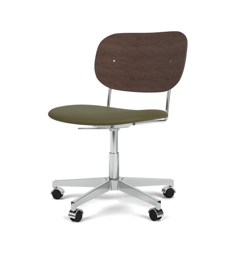 Co Task Chair - Upholstered Seat - Audo Copenhagen - Chairs - Natural Oak/ Audo Boucle 02 (Beige) - No Armrests - HORNE