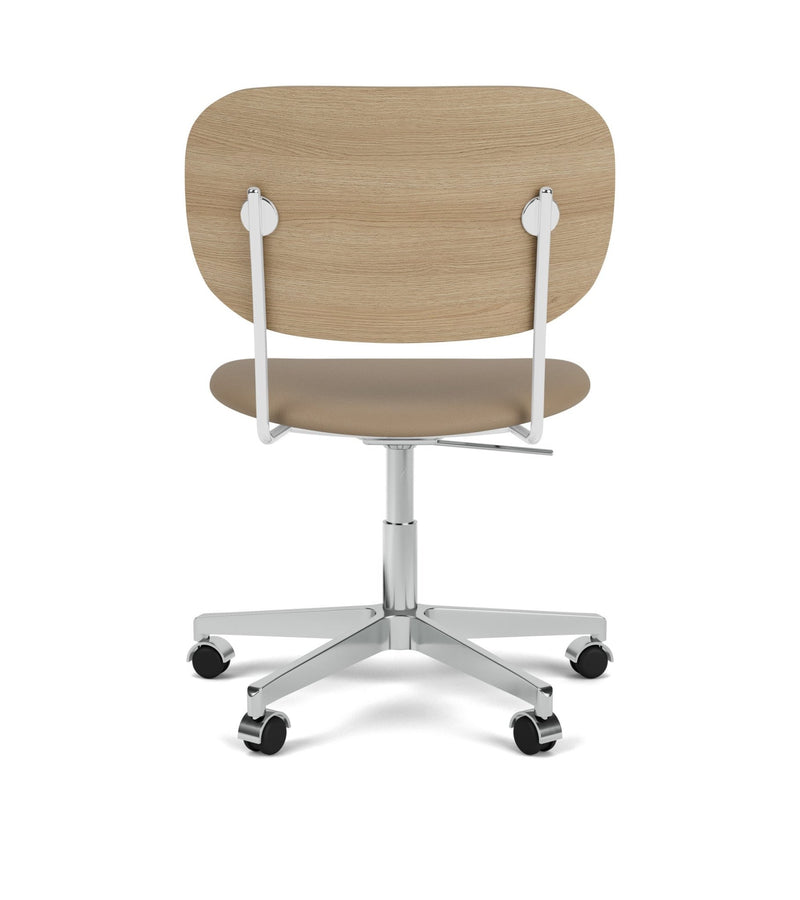 Co Task Chair - Upholstered Seat - Audo Copenhagen - Chairs - Natural Oak/ Audo Boucle 02 (Beige) - No Armrests - HORNE