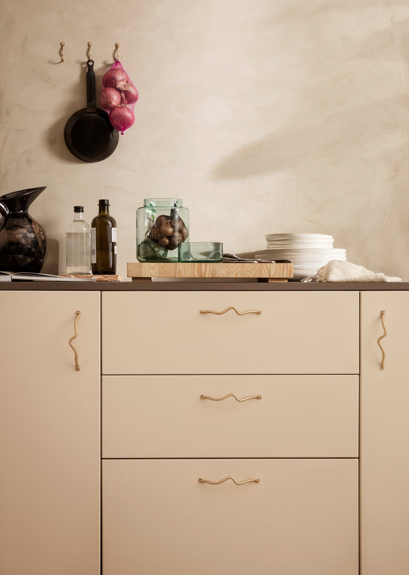 Curvature Handle - Ferm Living - Hangers & Hooks - Brass - HORNE