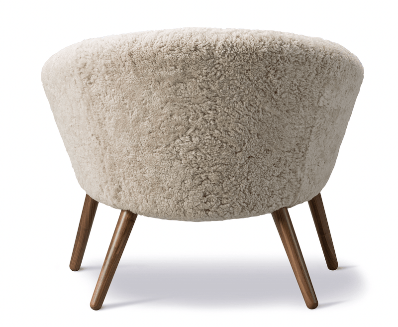 Ditzel Lounge Chair - Lacquered Walnut - Fredericia - Chairs - Moonlight Sheepskin - HORNE