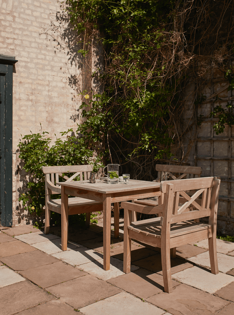 Drachmann Table 34 - Teak