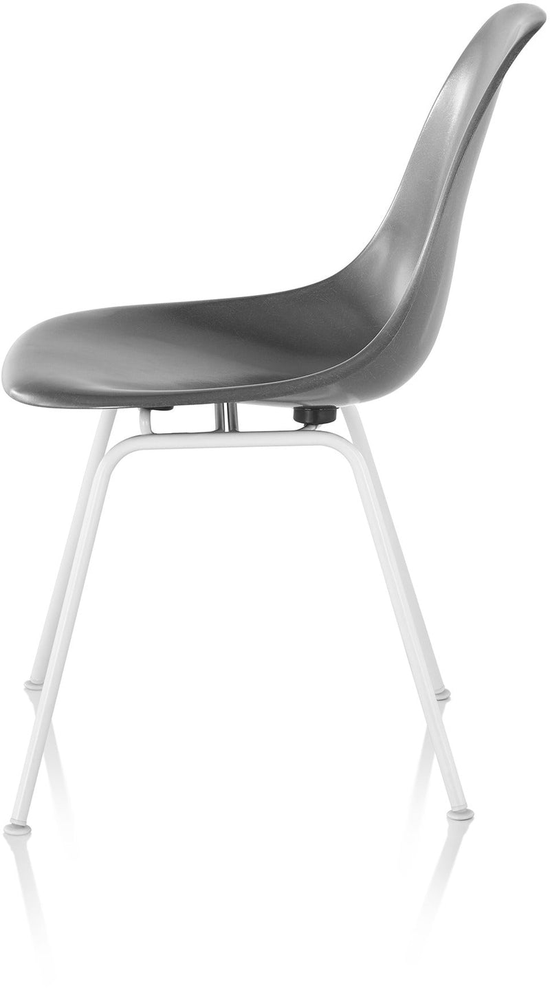 Eames® Molded Fiberglass Side Chair – 4 - Leg Base - Herman Miller® - Chairs - White - Parchment - Standard Glide - HORNE