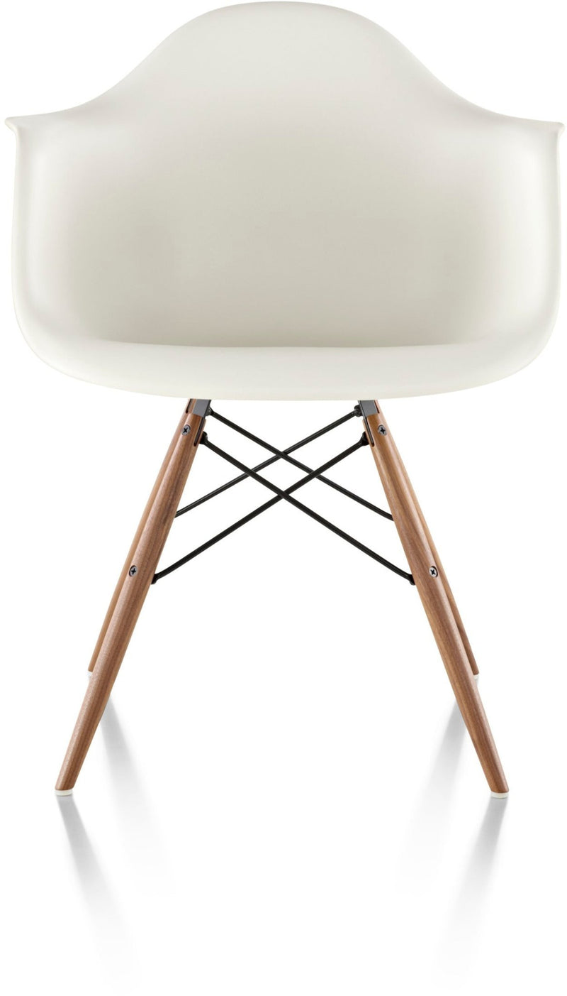 Eames® Molded Plastic Armchair – Dowel Base - Herman Miller® - Chairs - White - Natural Maple - White - HORNE