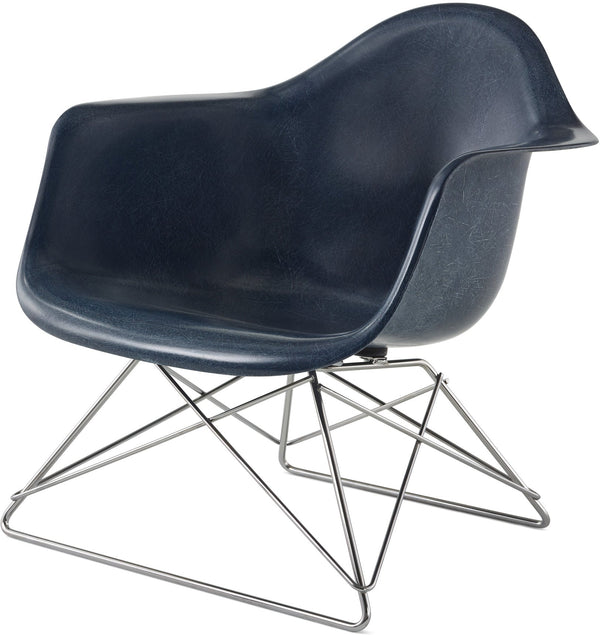 Eames® Wire Base Low Armchair – Fiberglass - Herman Miller® - Chairs - White - Parchment - HORNE