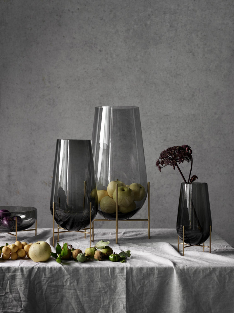 Echasse Vase - Audo Copenhagen - Vases - Small - Smoke/Brushed Brass - HORNE