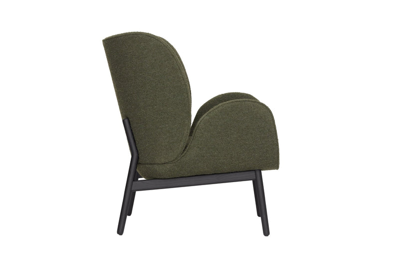 Embrace Chair - Fogia - Chairs - Barnum - Pine - Wood - HORNE