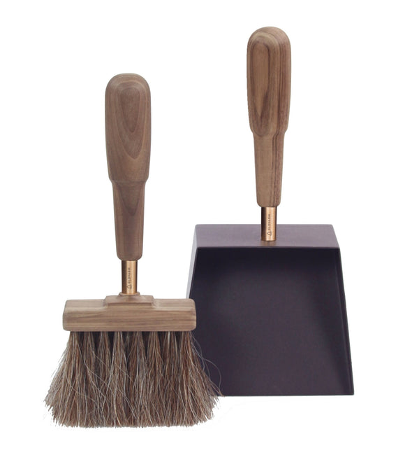 Emma Brush & Shovel - Walnut - Eldvarm - Fireplace - HORNE
