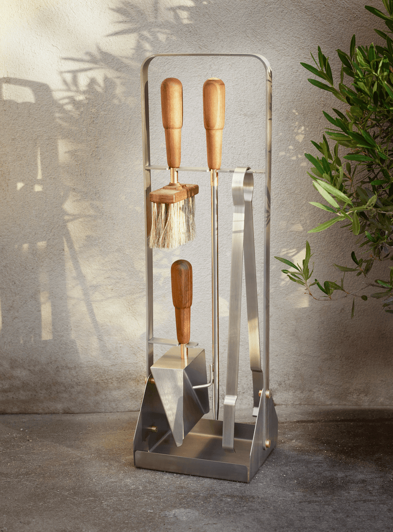 Emma Companion Fireplace Set - Eldvarm - Fireplace - Lumière - HORNE