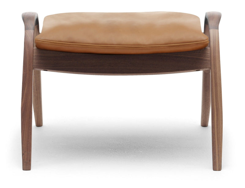FH430 Signature Foot Stool - Carl Hansen & Son - Stools + Benches + Ottomans - Oiled Oak/Sif 98 Leather - HORNE
