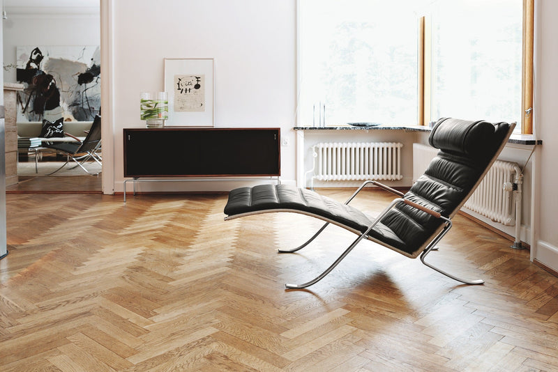 FK 87 Grasshopper Lounge Chair - Lange Production - Chairs - Black - Natural - HORNE