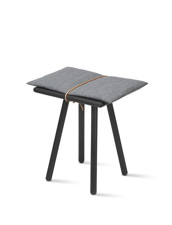 Georg Stool - Skagerak by Fritz Hansen - Stools + Benches + Ottomans - Oak - Untreated - Dark Grey - HORNE