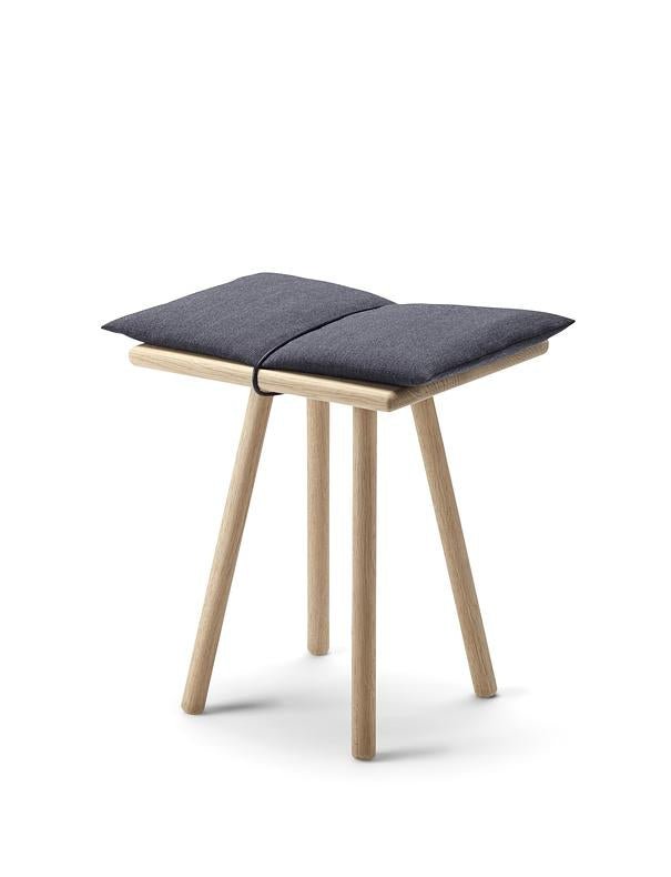 Georg Stool - Skagerak by Fritz Hansen - Stools + Benches + Ottomans - Oak - Untreated - Dark Grey - HORNE