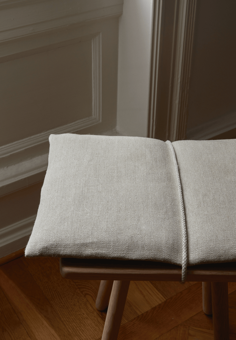 Georg Stool - Skagerak by Fritz Hansen - Stools + Benches + Ottomans - Oak - Untreated - Dark Grey - HORNE