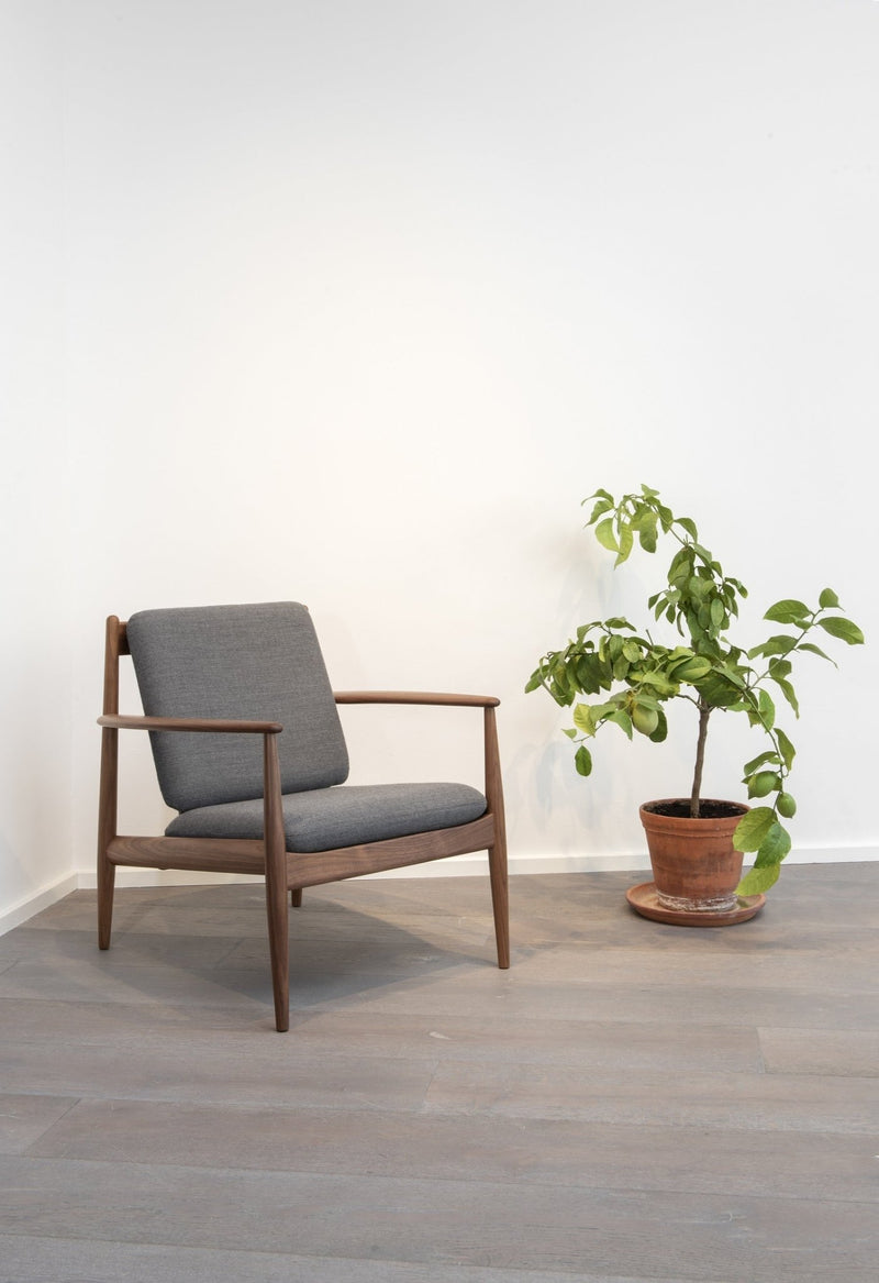 GJ 118 Easy Chair - Lange Production - Chairs - European Oak - HORNE