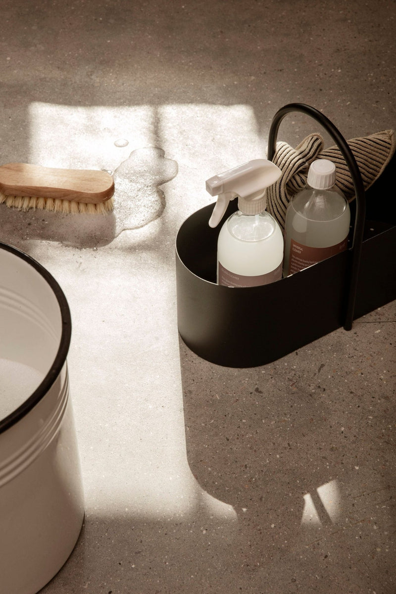 Grib Toolbox - Ferm Living - Vases - Black - HORNE